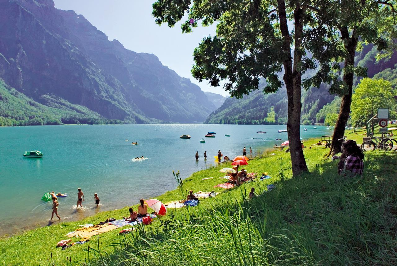 Hotel Rhodannenberg Ag กลารุส ภายนอก รูปภาพ